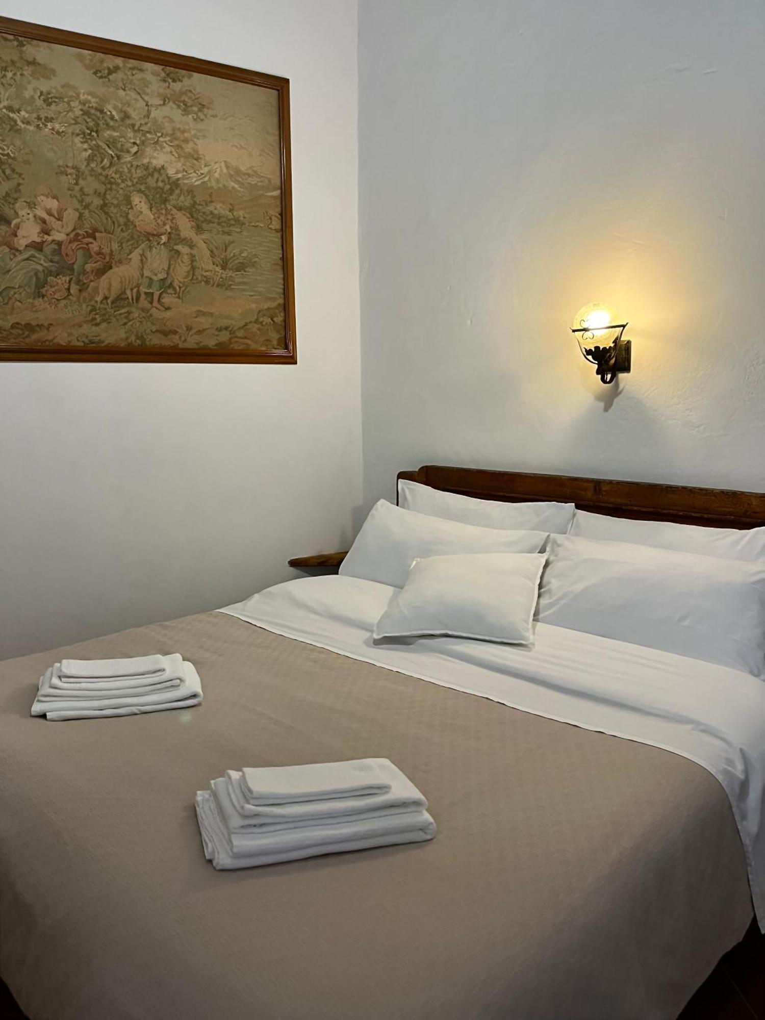 Il Girasole Storico Apartment Pitigliano Exterior photo